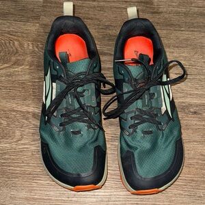 Altra Men's Lone Peak 7 trail running shoe in the Deep Forest/Green size - US 11